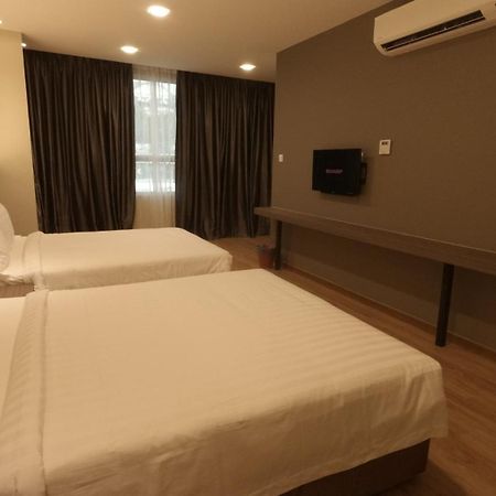 U设计酒店 瓜拉立卑 外观 照片