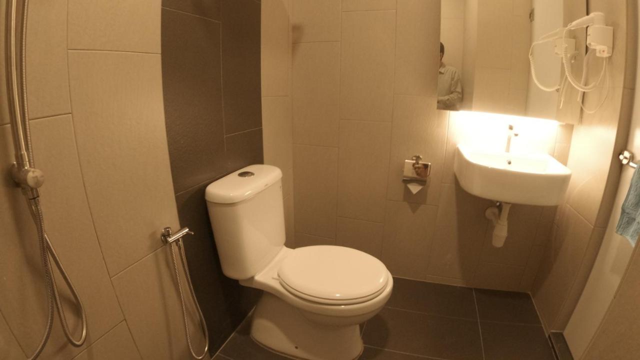 U设计酒店 瓜拉立卑 外观 照片