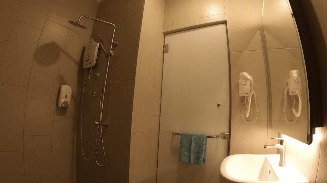 U设计酒店 瓜拉立卑 外观 照片